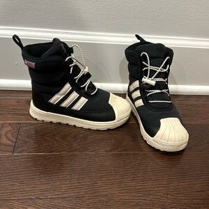 Adidas SUPERSTAR 360 2.0 BOOTS size 10US toddler